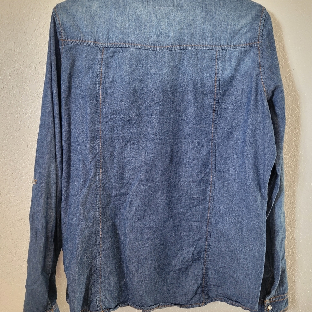 Denim button-up - Picture 3 of 4